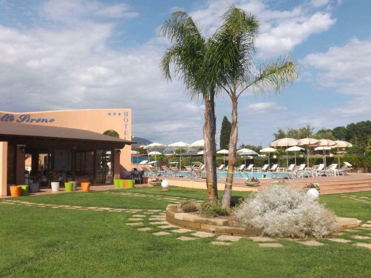 Hotel Ristorante Al Canto Delle Sirene Terracina Luaran gambar