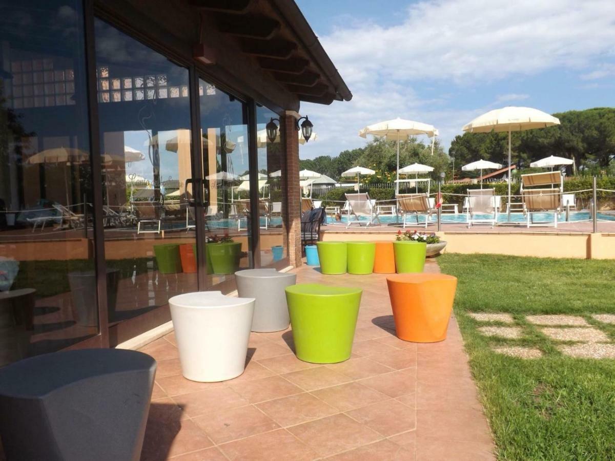 Hotel Ristorante Al Canto Delle Sirene Terracina Luaran gambar